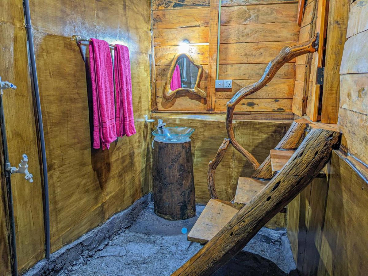 Wooden Cabana סיגירייה מראה חיצוני תמונה