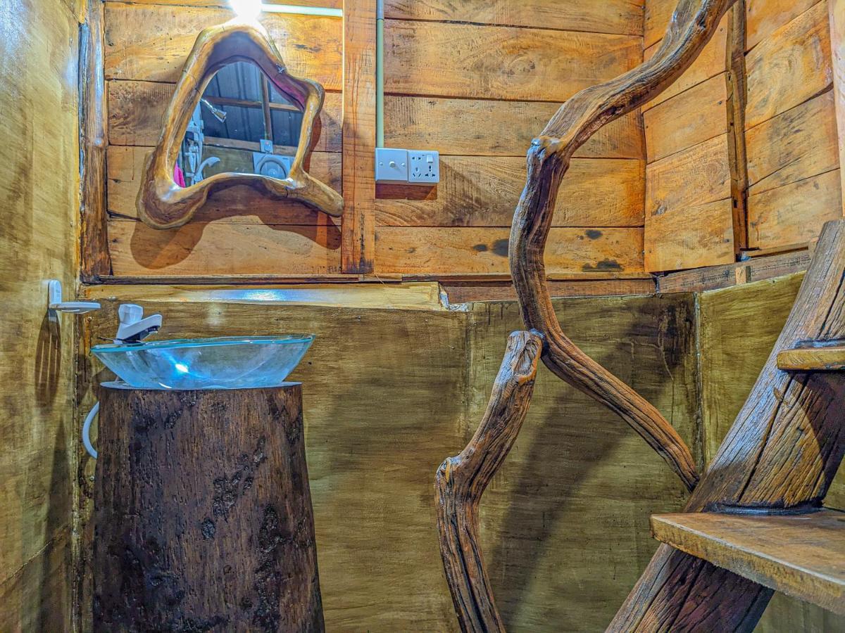 Wooden Cabana סיגירייה מראה חיצוני תמונה