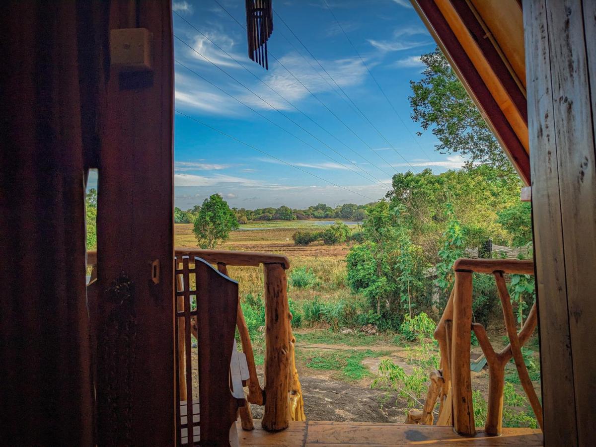 Wooden Cabana סיגירייה מראה חיצוני תמונה